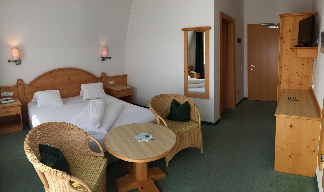 Hotel Puetia Антермоя Екстериор снимка